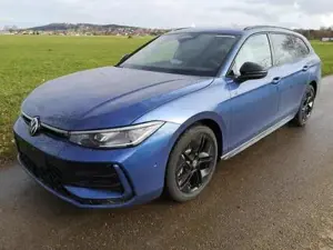 VW Passat Variant 2.0 TDI 142 kW 4Motion R-Line DSG Head Up AHK N...