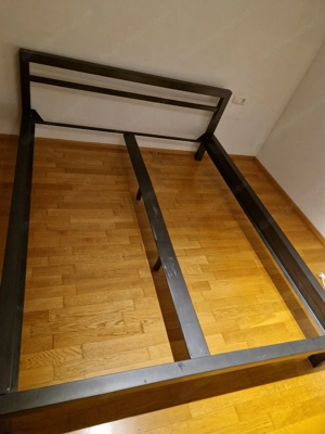 Metal Bett Bild 5