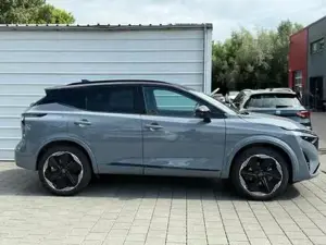 Nissan Qashqai N-DESIGN 1.3 mHEV AT Pano*20'*NAVI*E-Heck*SHZ*H... Bild 2