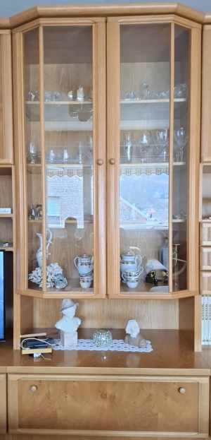 Wohnwand mit Sideboard zu verschenken Bild 4