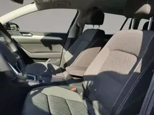 Volkswagen Passat Bild 9