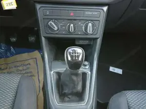 Volkswagen T-Cross Bild 11