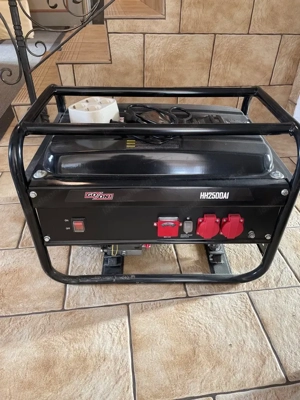 Stromagregat Benzin NEU