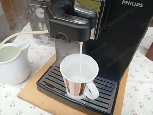 Vollautomat Philips 3000 mit Milchaufschäumer Bild 3