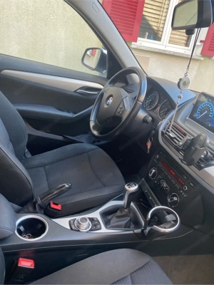 BMW X1 sDrive16d E84 Bild 3