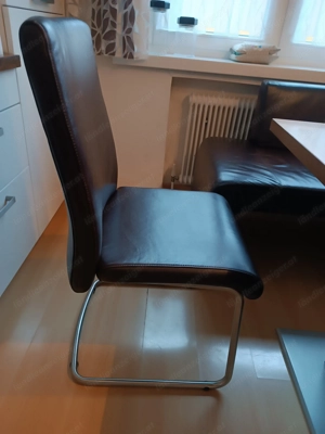 Eckbank mit Tisch und 2 Stühlen Bild 2