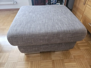 Textilhocker mit Metallfüßen - 40 cm Höhe - 73 cm Seitenlänge - sehr guter Zustand Bild 3