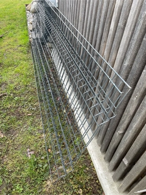2 x Einstabmattenzaun neuwertig  Bild 2