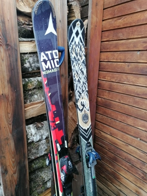 Retroski in coolem Design  Bild 3