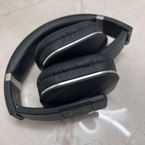 August EP650 Bluetooth Kopfhörer Bild 3