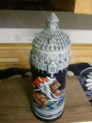 Bierkrüge aus Steingut und Zinn  Bild 6