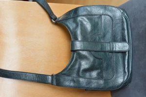 Kunstledertasche von ESPRIT