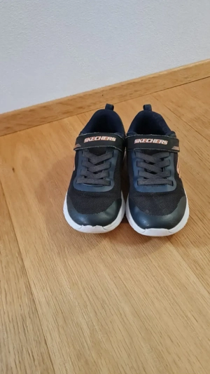 Turnschuh, Sketchers Gr 32 Bild 2