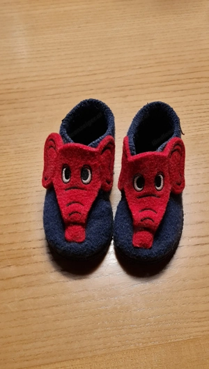 Hausschuhe Gr 21 22 25 26 30 Bild 6