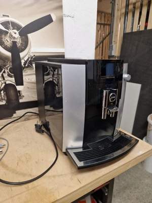 jura E6 kaffeemaschine  Bild 3