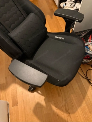 Gamingstuhl Clubdesk (Neu) Bild 2