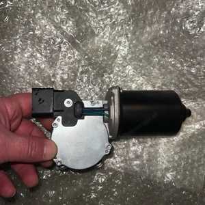 schwibenwischer motor für vag modelle seat skoda VW polo Bild 2