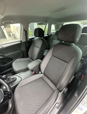 VW Tiguan R-Line SUV   Geländewagen Bild 9