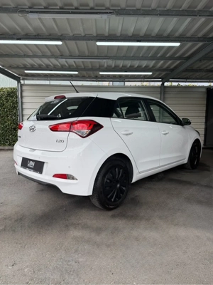 Hyundai i2O 1.1 CRDi Limited Plus Bild 4