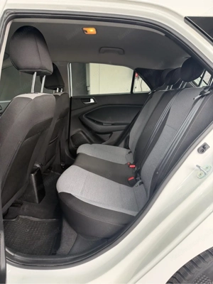 Hyundai i2O 1.1 CRDi Limited Plus Bild 12