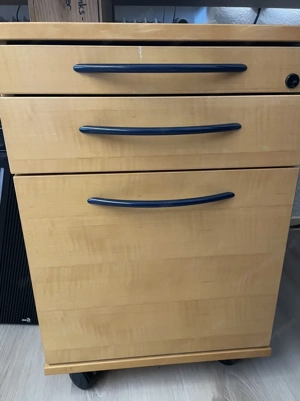 Rollcontainer mit 3 Schubladen   abschließbar   sehr guter Zustand Bild 2