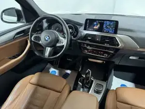 BMW X3 Bild 8