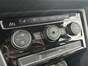 Touran zu verkaufen! Bild 8