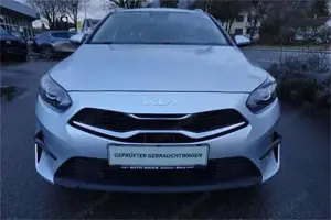 Kia Ceed Bild 2
