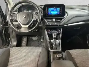 Suzuki S-Cross Bild 8