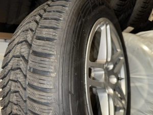 235 60R19 Felgen+Reifen Bild 5