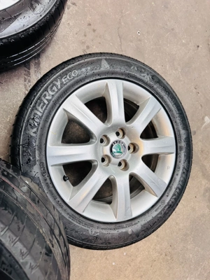 Original Skoda 15 Zoll Felgen 5x100 ET43 Fabia Polo Ibiza Bild 5