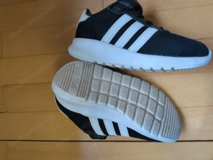 Sneaker Turnschuh Adidas Bild 2