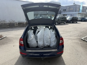 Skoda Octavia Combi 1,6 TDi Style 2017 Neu Vorgeführt 01 2027! Bild 5