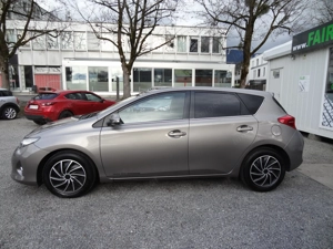 TOYOTA  Auris 1,4 D-4D Basis !! DiESEL !! Bild 6