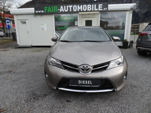 TOYOTA  Auris 1,4 D-4D Basis !! DiESEL !! Bild 2