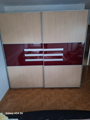Schlafzimmerschrank mit schiebetüren