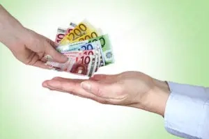 Kredit: Wir bieten Finanzierungen und Investitionen mit unkomplizierten Konditionen für jedermann.  