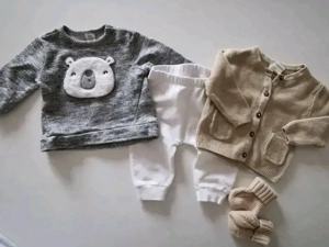 48-teiliges Unisex Baby Erstausstattungspaket Größe 50 56  Bild 4