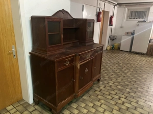 Hochwertiger Massivholz Schrank Bild 2