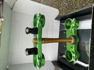 Xtrig Gabelbrücke Kawasaki KX250F Bild 2