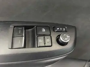 Toyota Yaris Bild 11