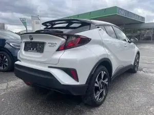 Toyota C-HR Bild 7