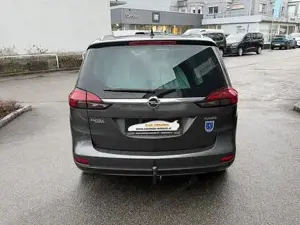 Opel Zafira Bild 6
