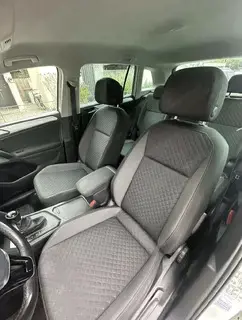 VW Tiguan R-Line SUV   Geländewagen Bild 9