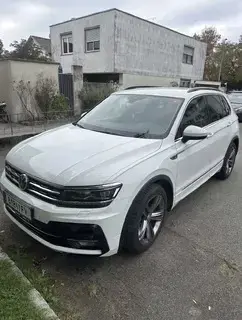 VW Tiguan R-Line SUV   Geländewagen Bild 5