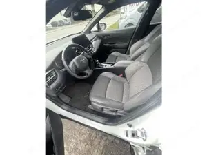 Toyota C-HR Bild 8