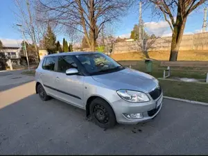 Skoda fabi 1.6 CR-TDi  bj- 2014 Bild 8