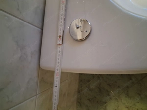 Eckbadewanne 150x150 mit Massagedüsen von SANOTECHNIk   399.- Bild 3