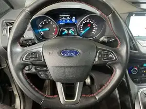 Ford Kuga Bild 9