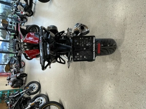 BMW R 1200 R rot Top Zustand Bild 4